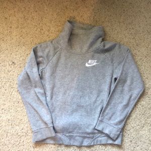 Nike girls sweatshirt